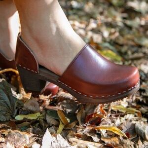 Sandgrens clogs size 39